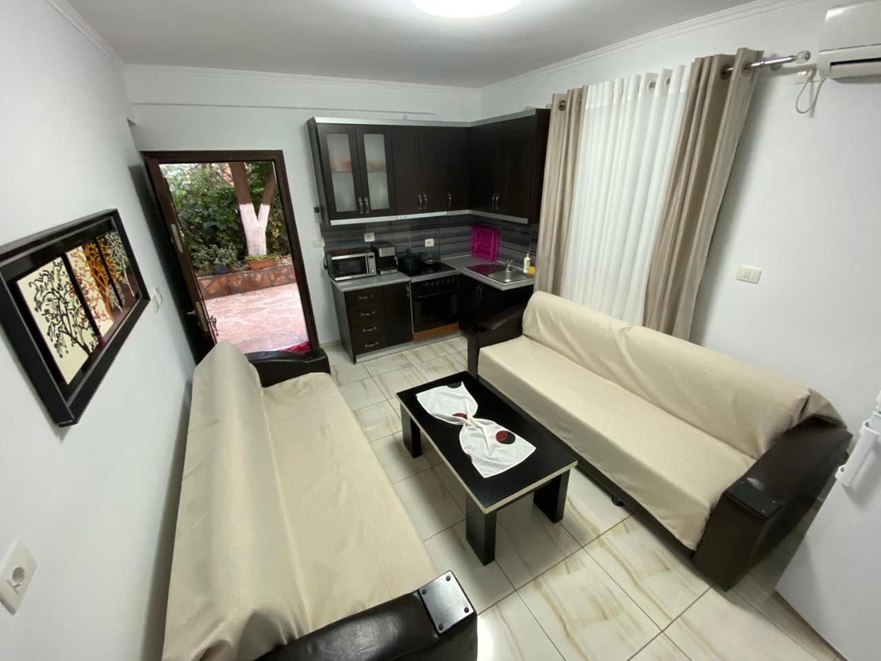 Olive Tree Apartment Саранда Екстер'єр фото