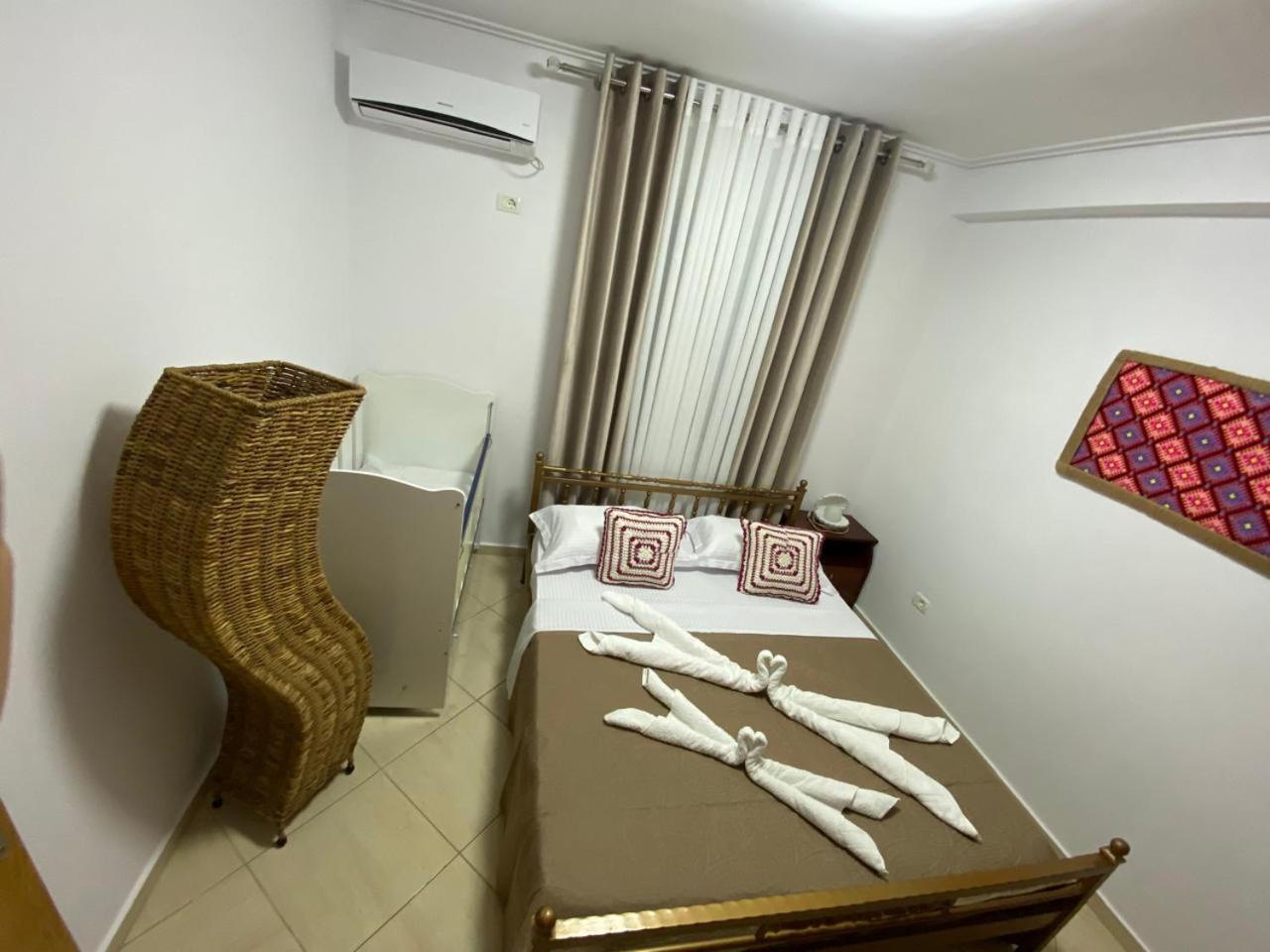 Olive Tree Apartment Саранда Екстер'єр фото