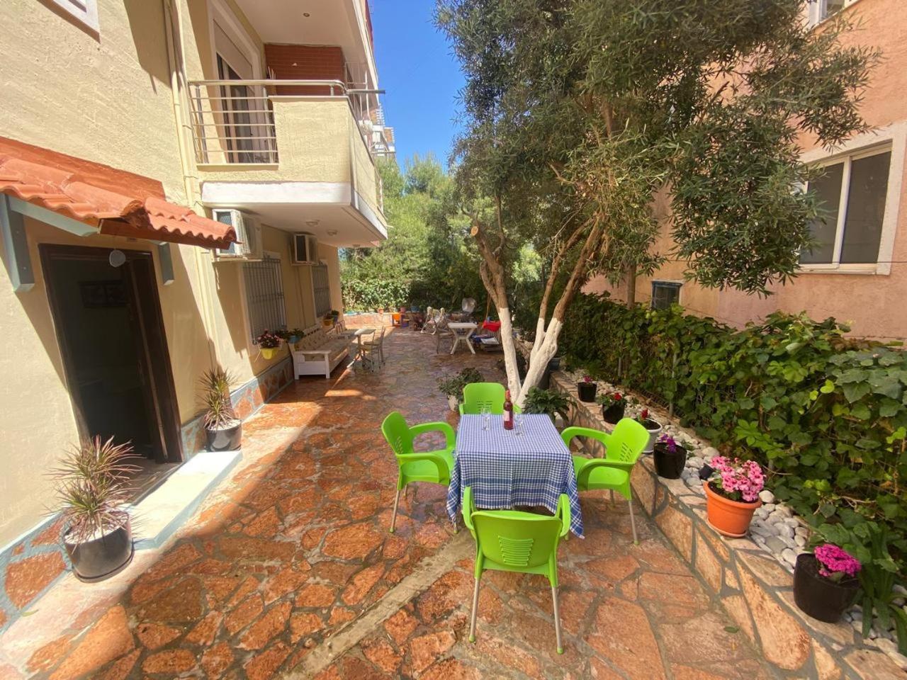 Olive Tree Apartment Саранда Екстер'єр фото