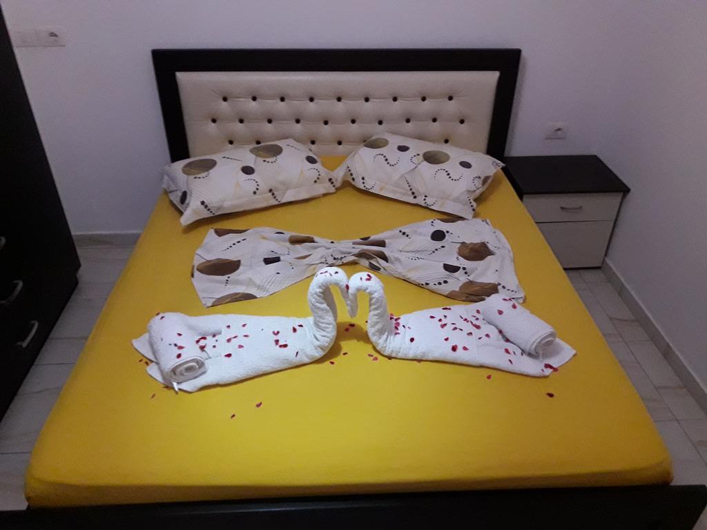 Olive Tree Apartment Саранда Екстер'єр фото