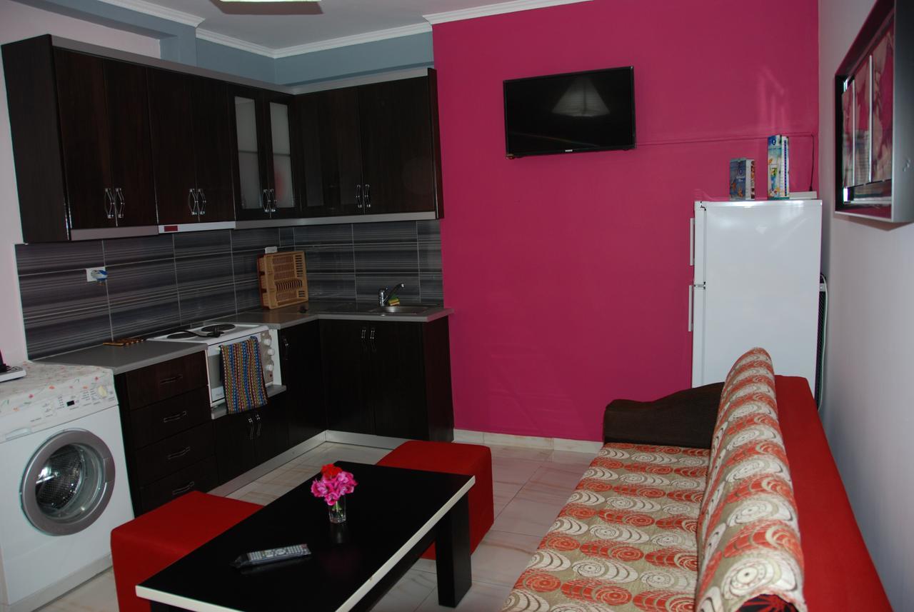 Olive Tree Apartment Саранда Екстер'єр фото